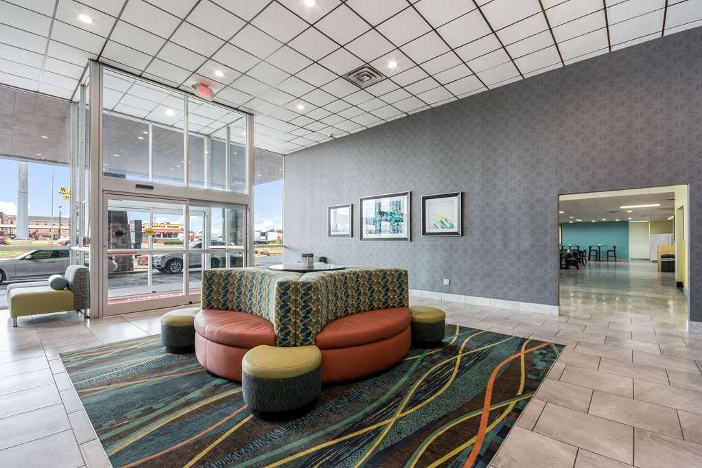 Baymont By Wyndham Bricktown Hotel 2*